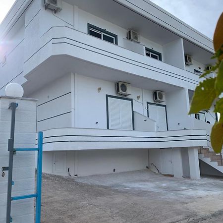 קסאמיל Vila Ergys מראה חיצוני תמונה