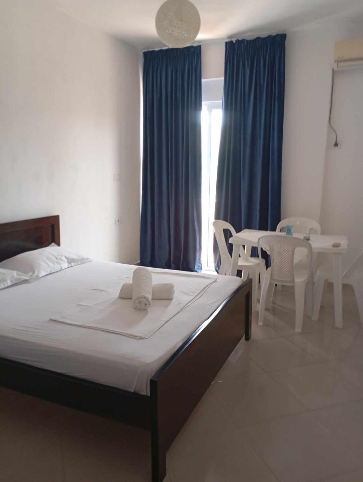 קסאמיל Vila Ergys מראה חיצוני תמונה