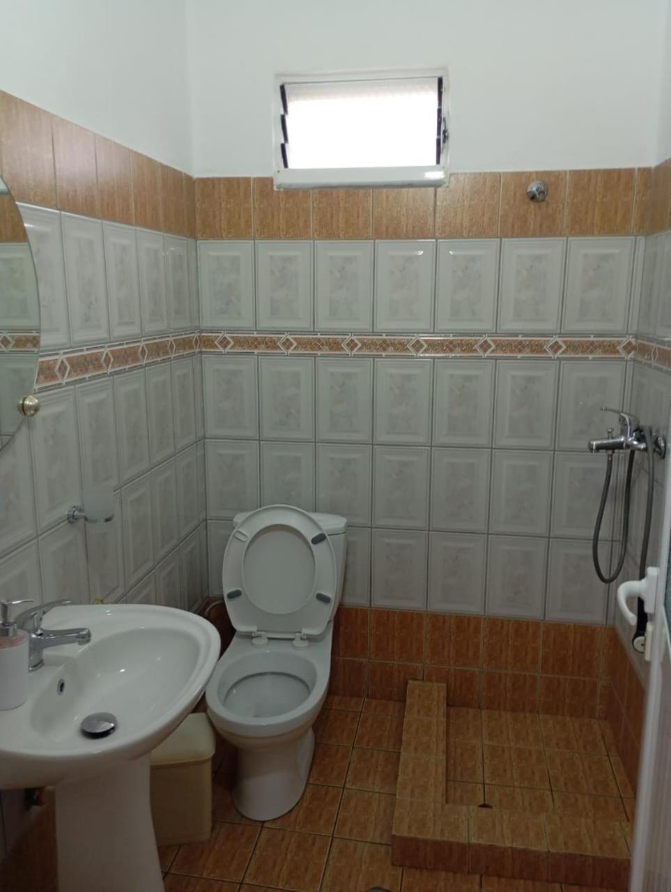 קסאמיל Vila Ergys מראה חיצוני תמונה