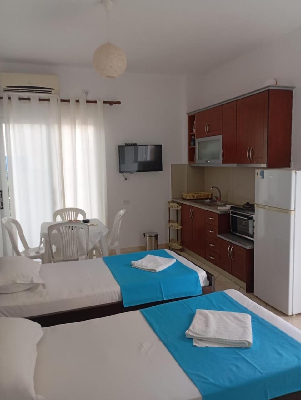 קסאמיל Vila Ergys מראה חיצוני תמונה